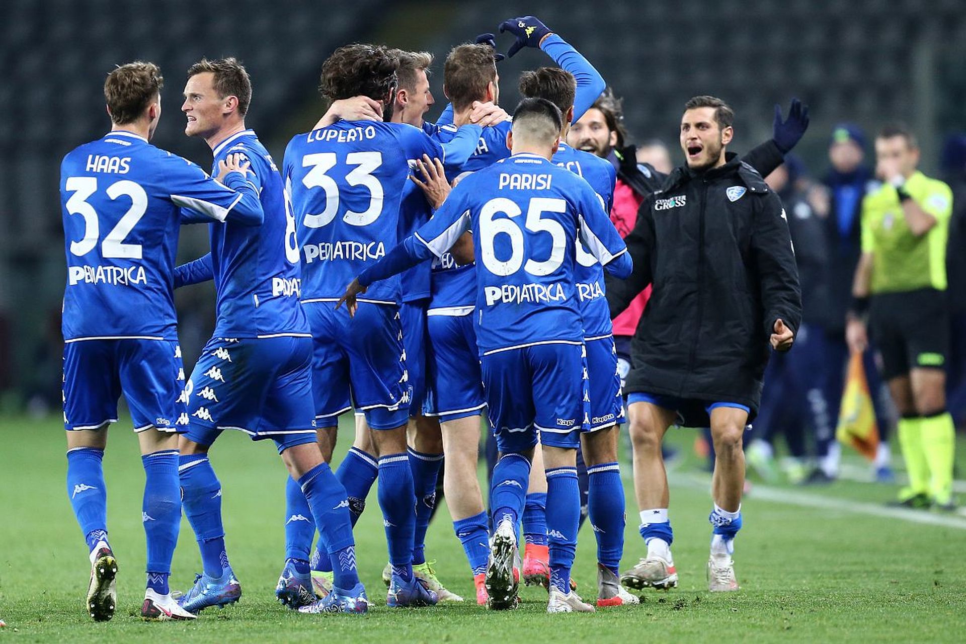 勒斯重新审 勒斯重新审